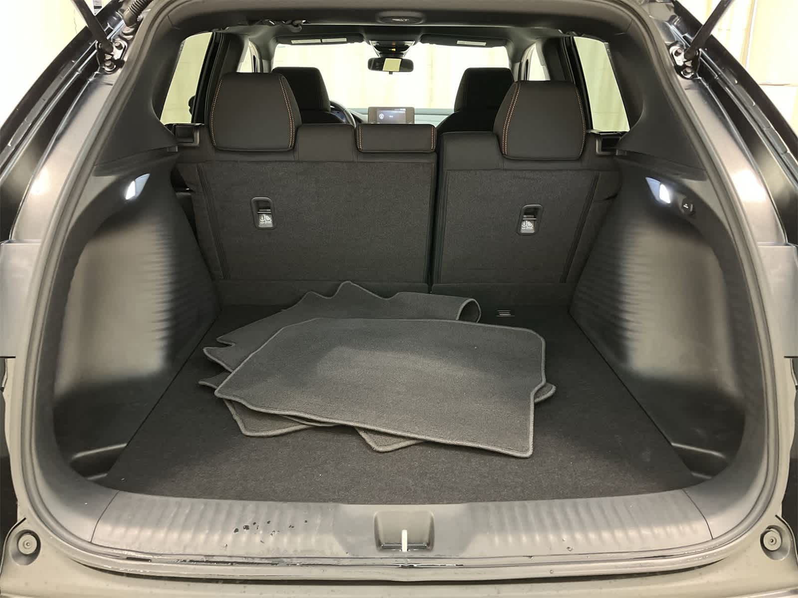 Thumbnail: 2025 Honda HR-V - 22