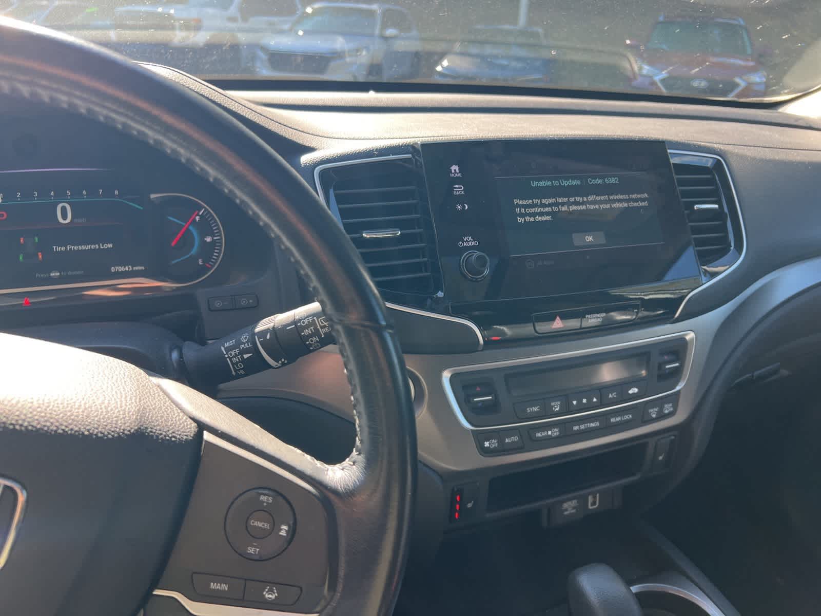 Thumbnail: 2019 Honda Pilot - 20