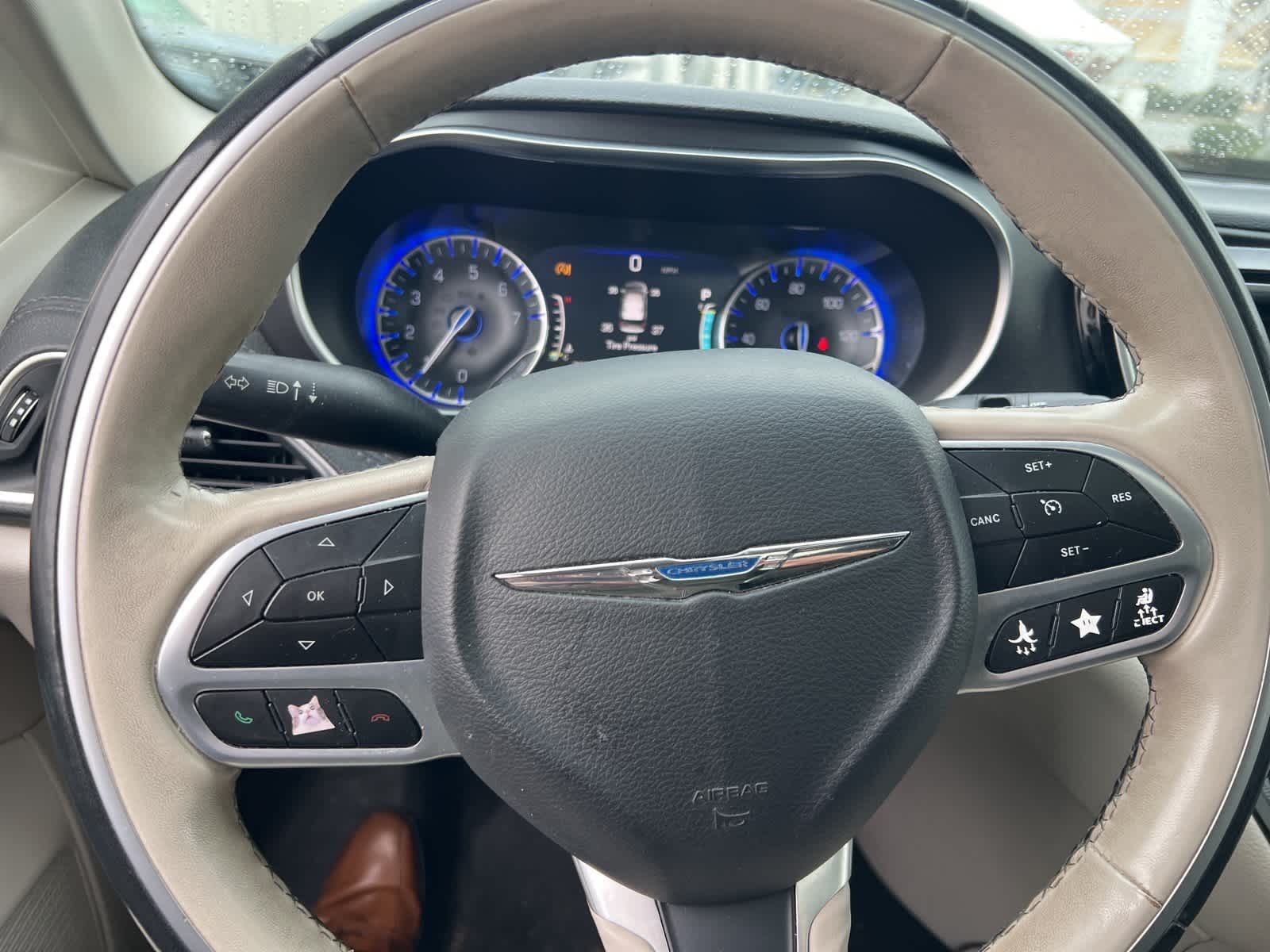 Thumbnail: 2020 Chrysler Pacifica - 21