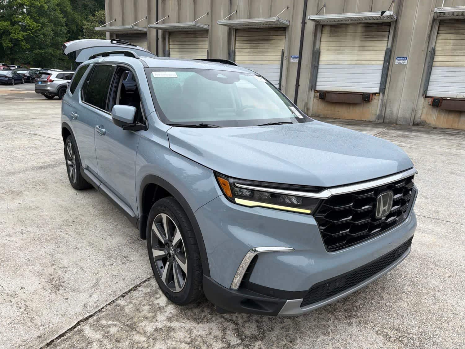 Thumbnail: 2023 Honda Pilot - 13