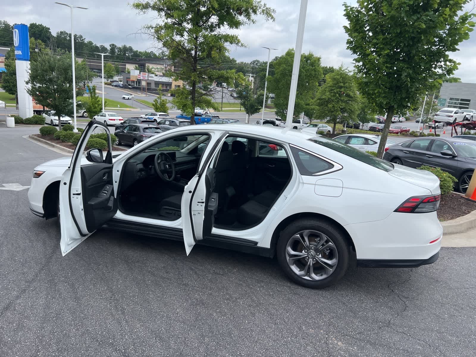 2024 Honda Accord EX 18