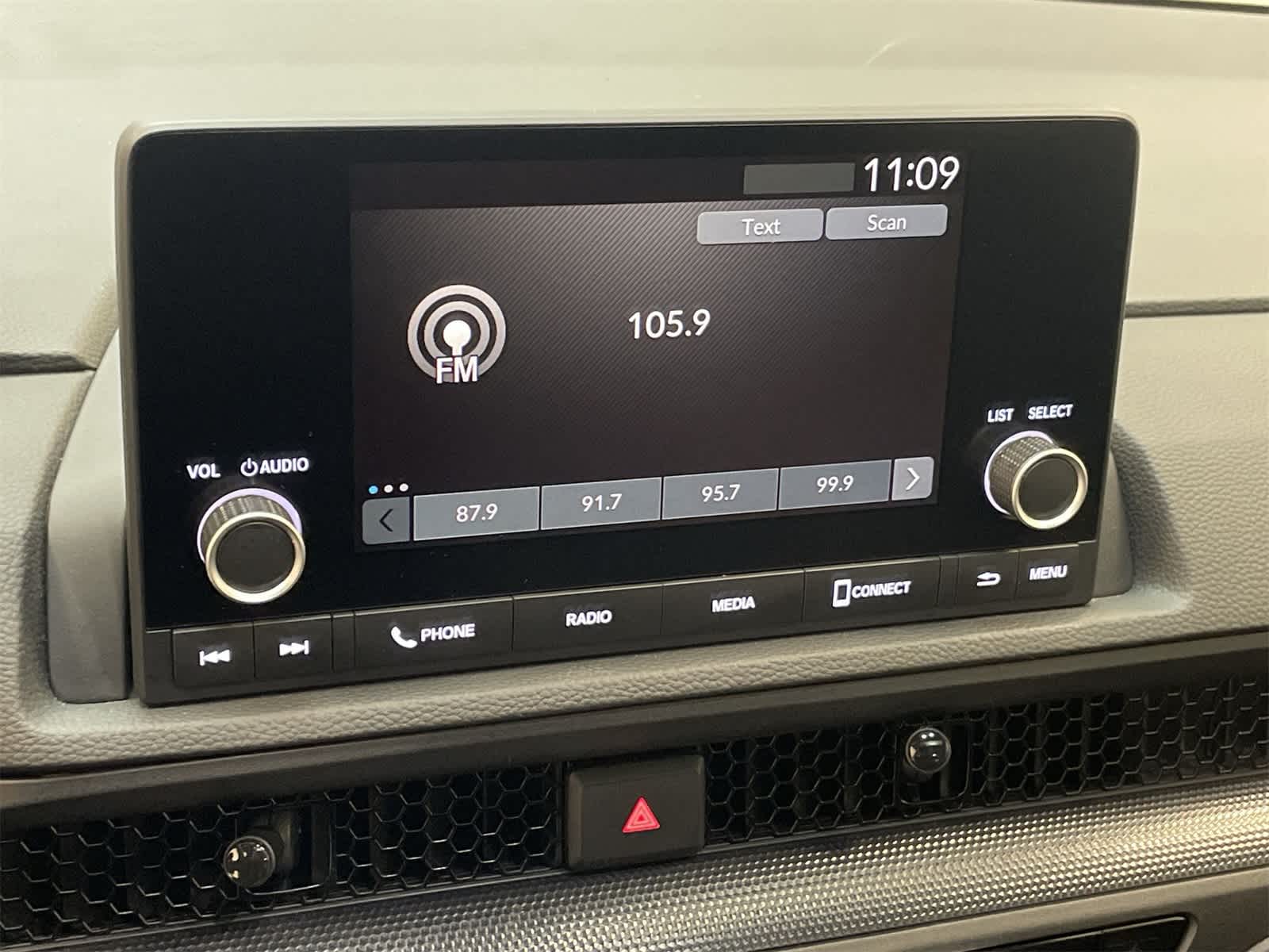 Thumbnail: 2023 Honda CR-V - 5