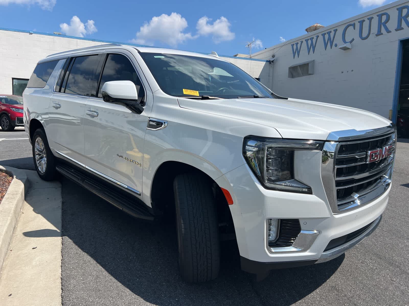 Thumbnail: 2021 GMC Yukon XL - 12
