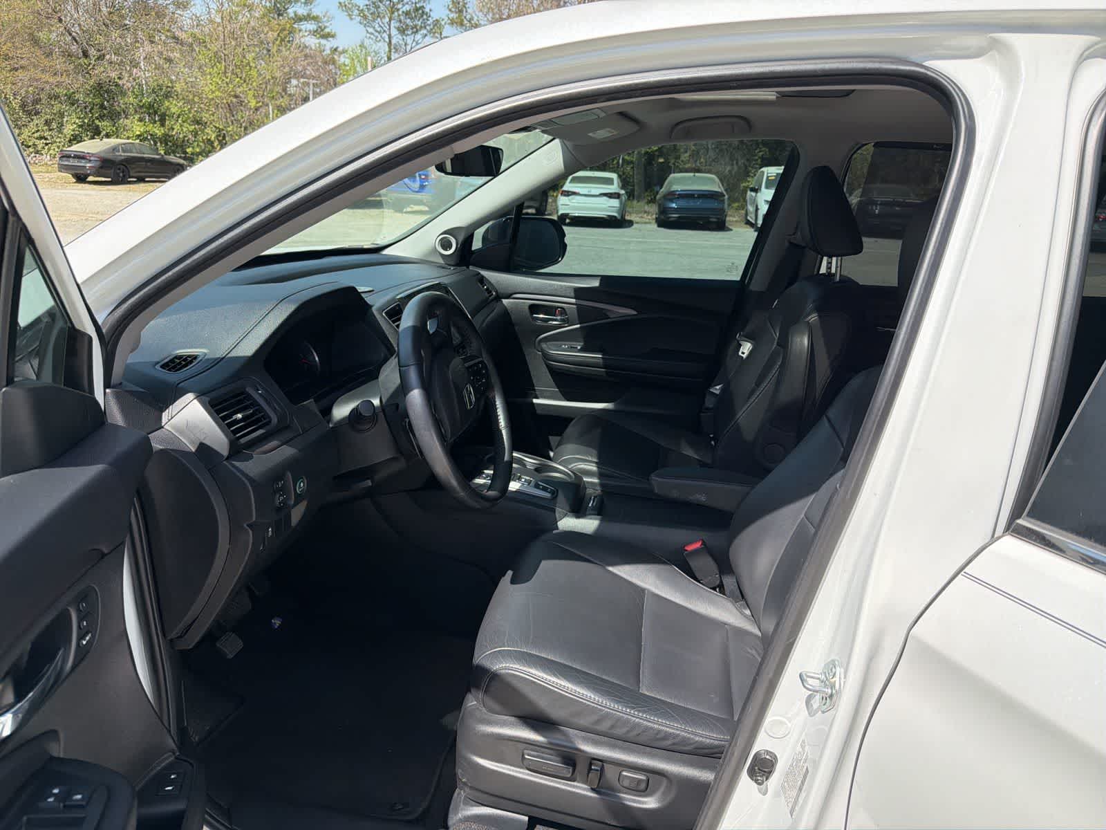 Thumbnail: 2022 Honda Pilot - 16