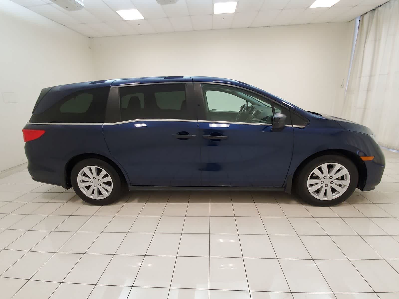 Thumbnail: 2021 Honda Odyssey - 24