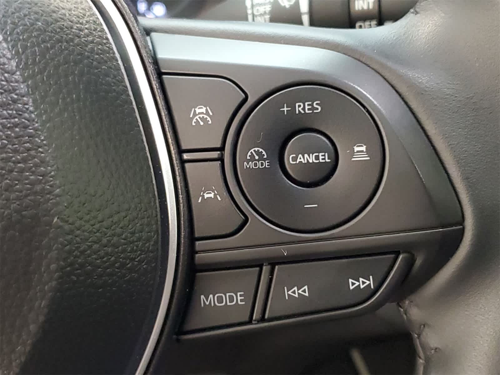 Thumbnail: 2024 Toyota Corolla Cross - 12