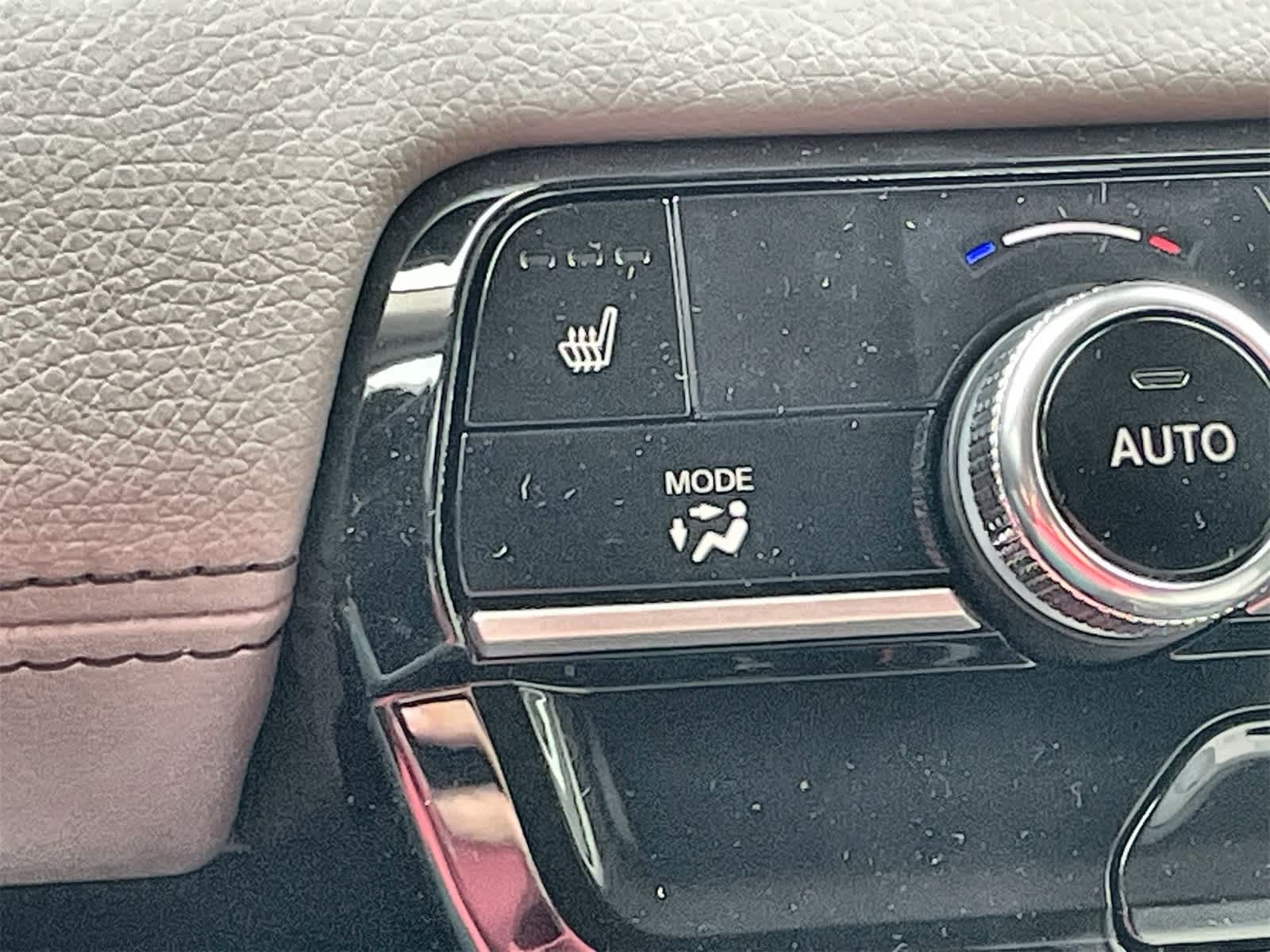 Thumbnail: 2025 Honda Pilot - 16