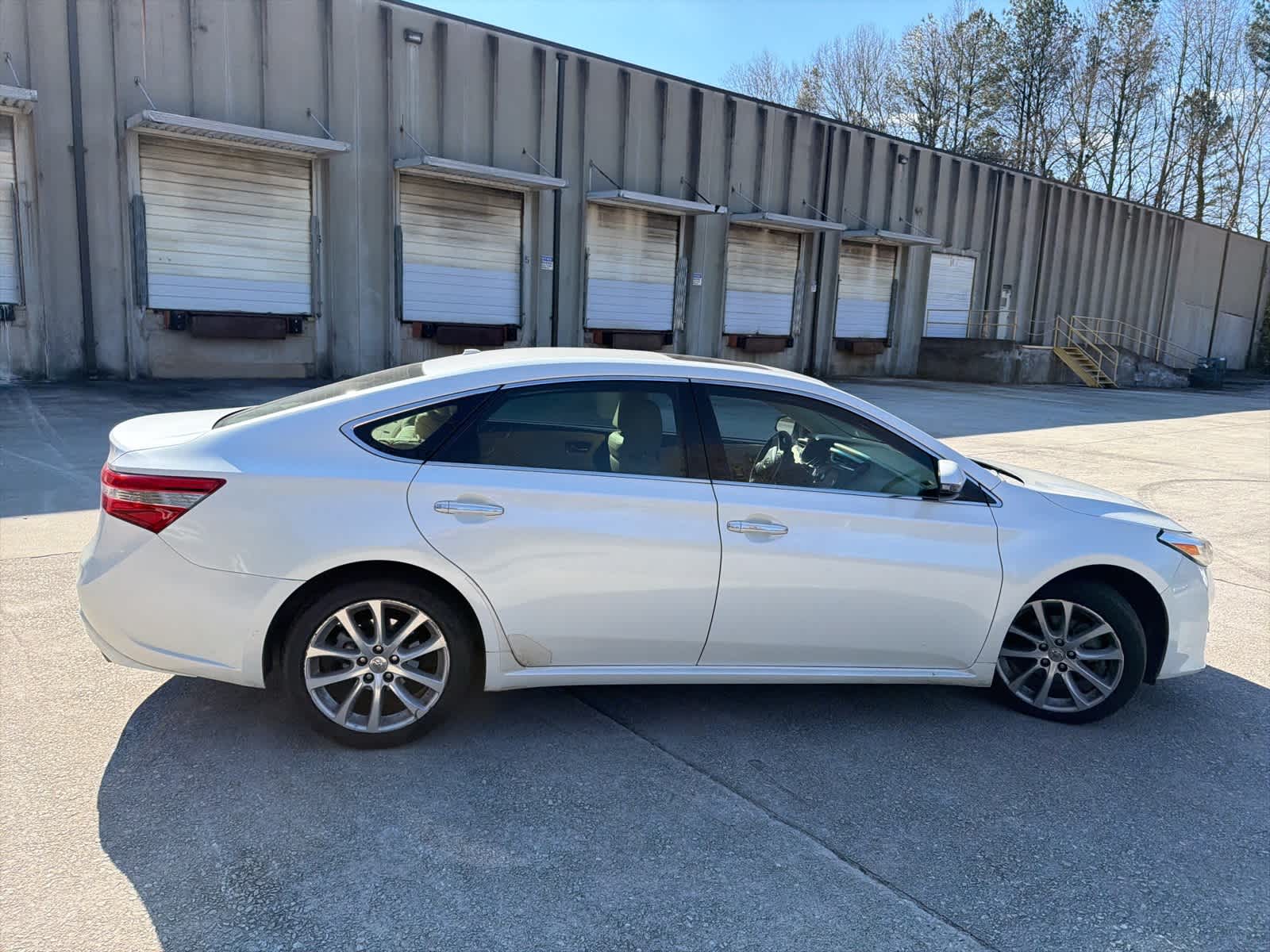 Thumbnail: 2013 Toyota Avalon - 11