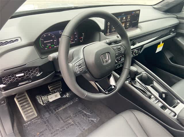 2025 Honda Accord Sport-L 13