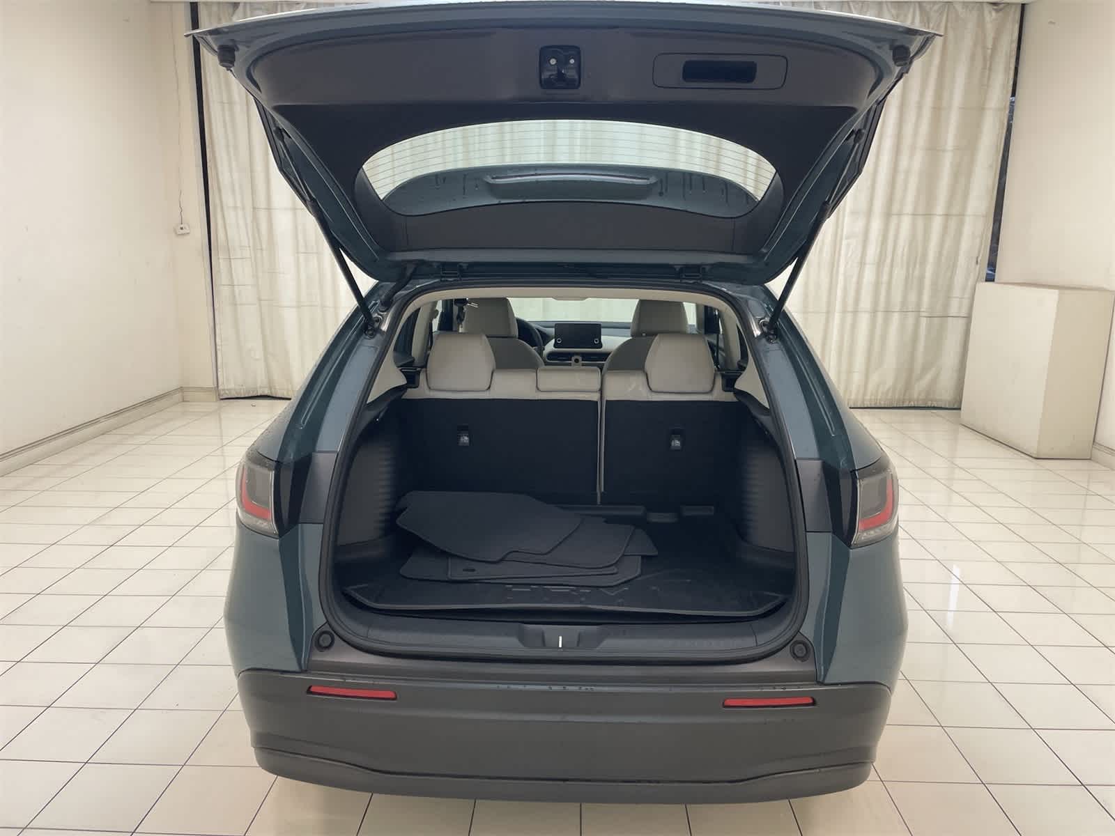 Thumbnail: 2024 Honda HR-V - 20