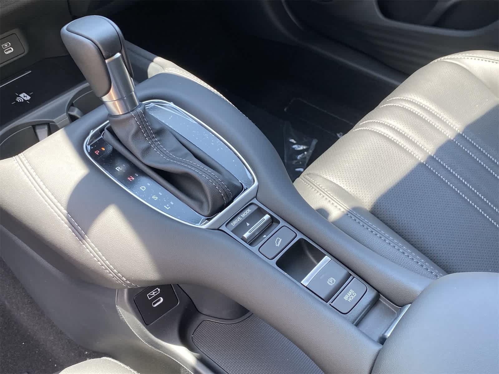 Thumbnail: 2026 Honda HR-V - 19