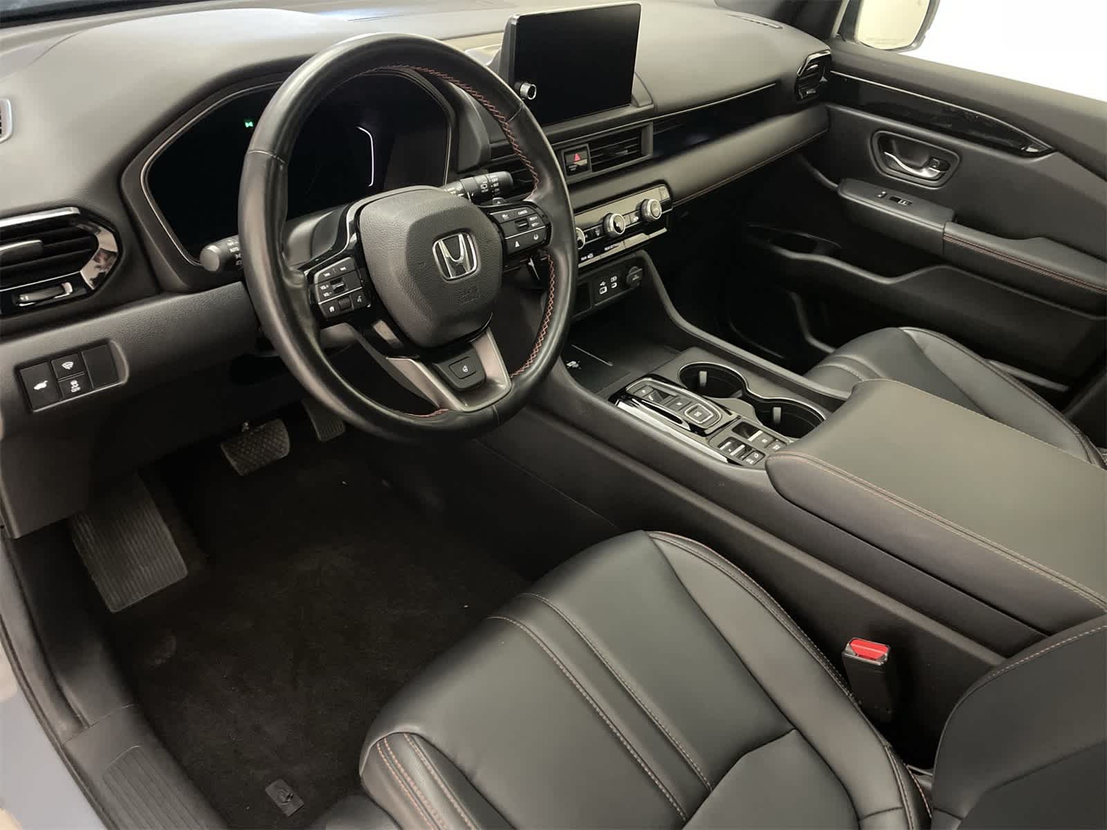 Thumbnail: 2024 Honda Pilot - 2