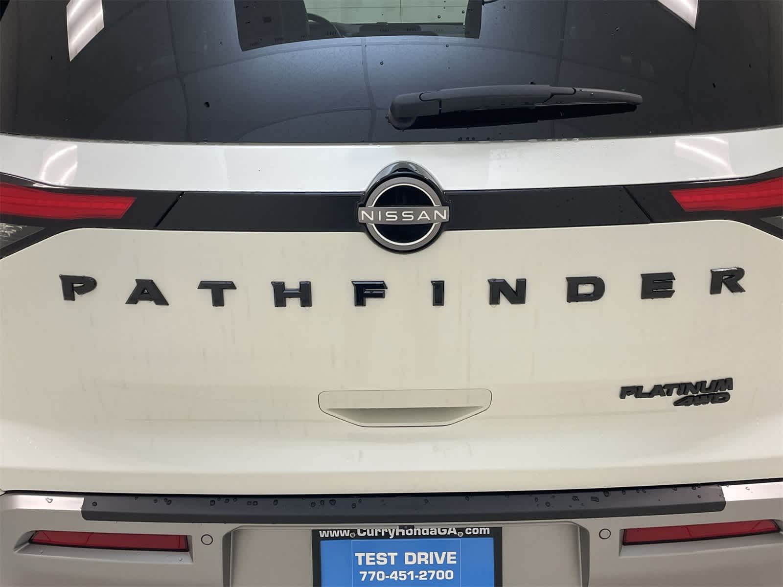 Thumbnail: 2023 Nissan Pathfinder - 23