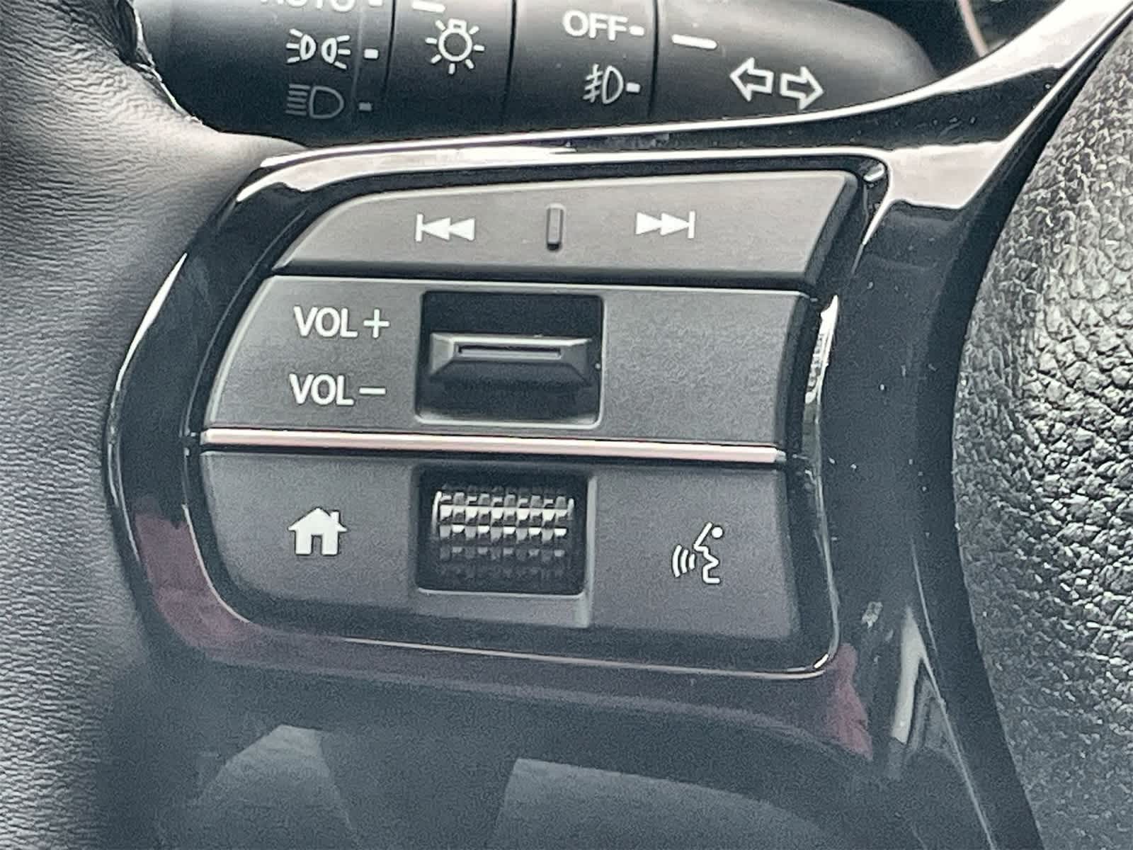 Thumbnail: 2025 Honda Pilot - 21