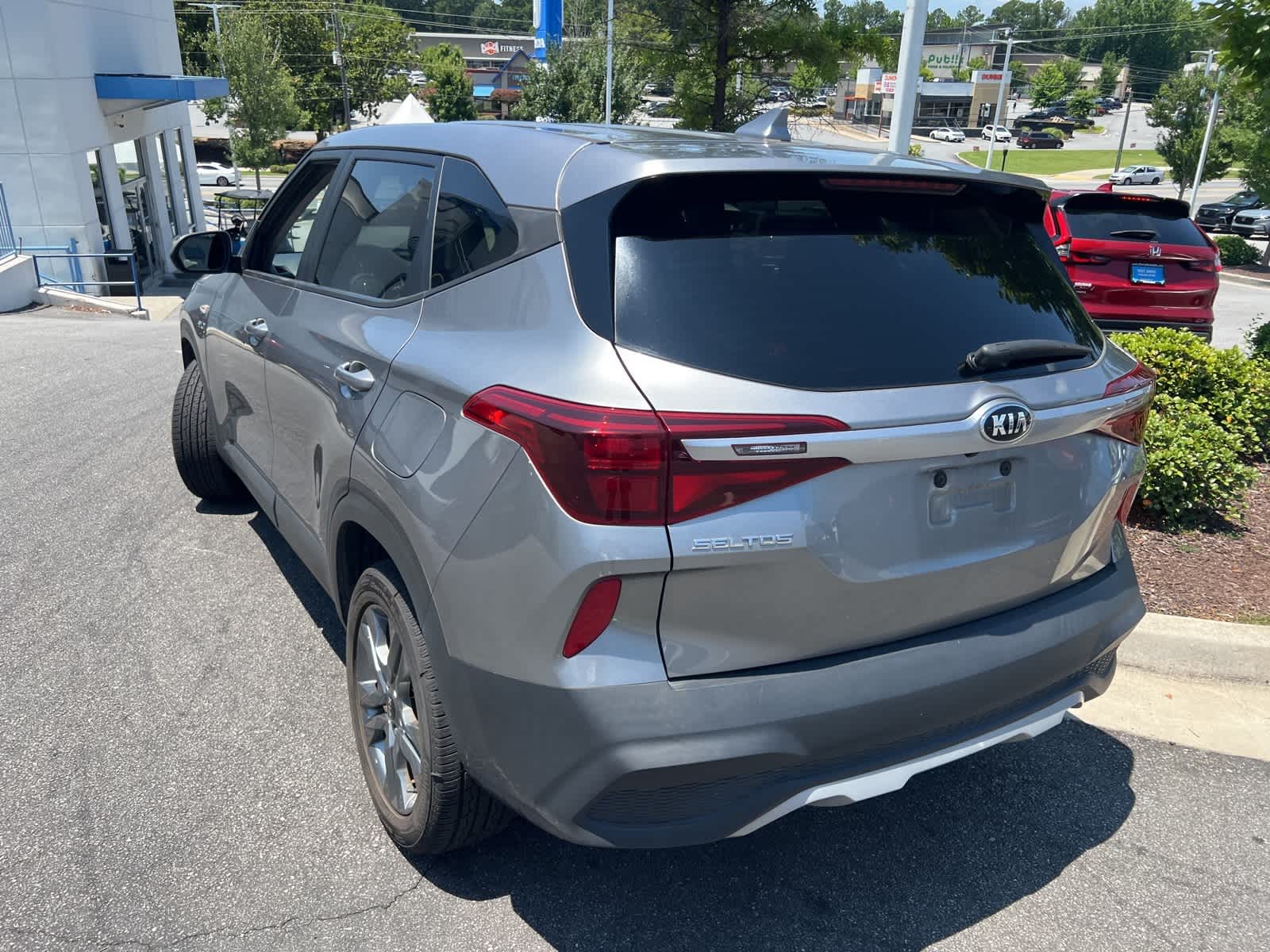 Thumbnail: 2021 Kia Seltos - 8