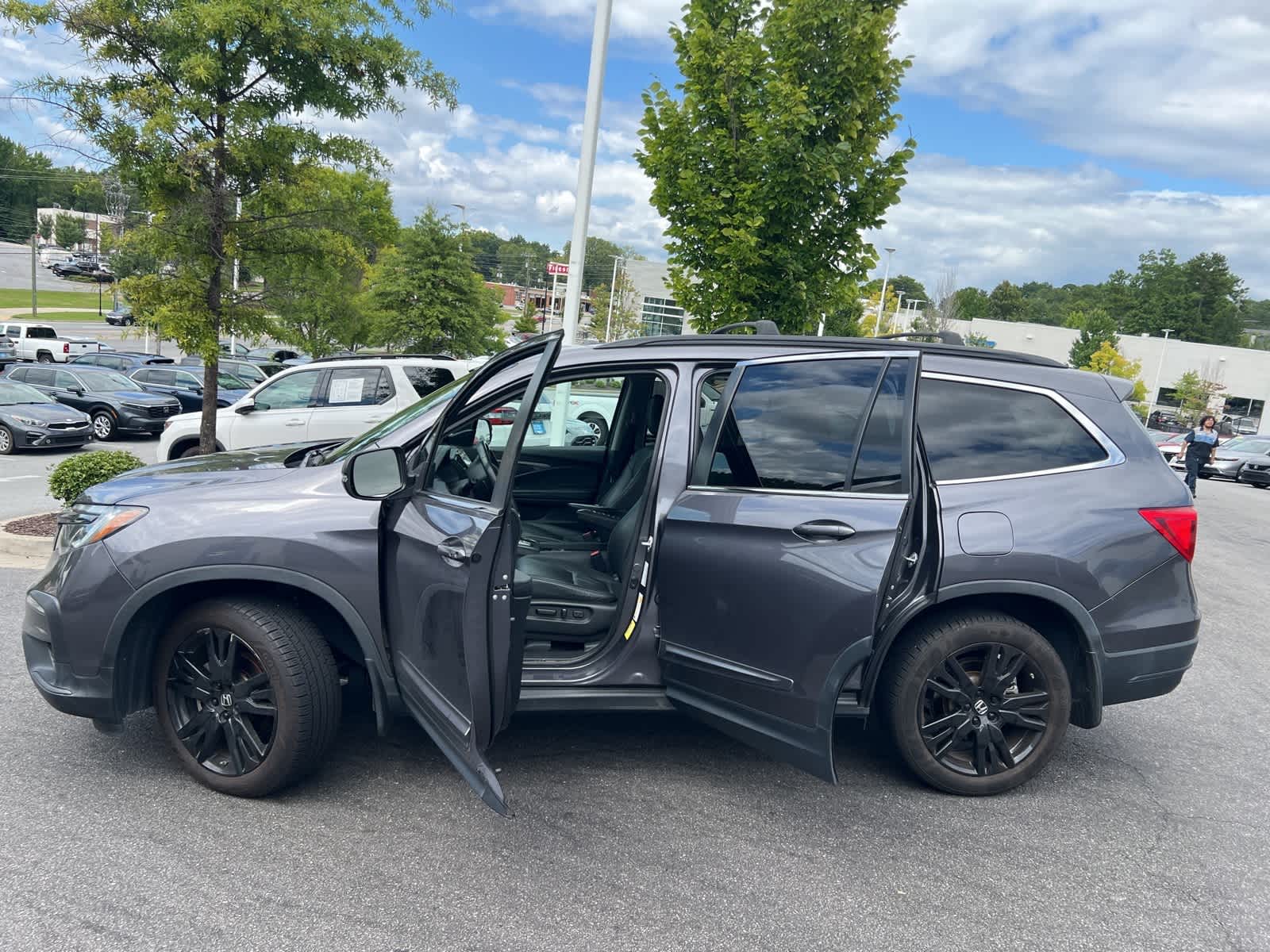 Thumbnail: 2021 Honda Pilot - 18