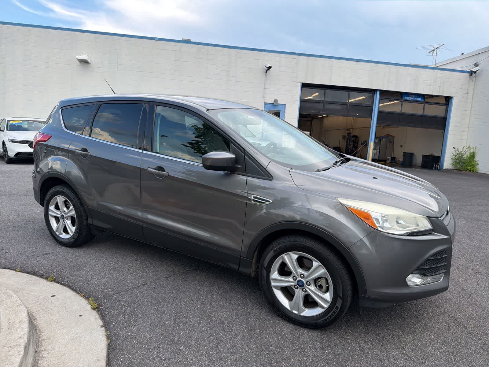 Thumbnail: 2014 Ford Escape - 13