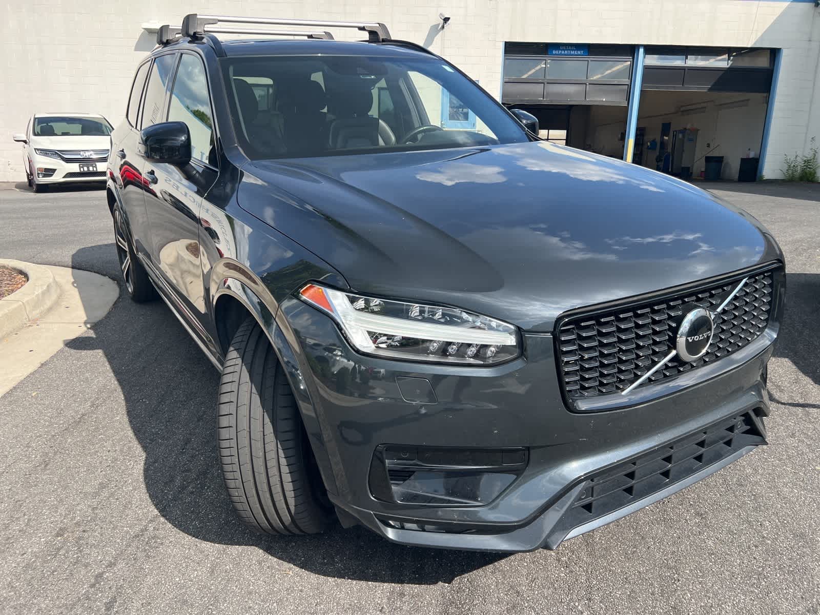 Thumbnail: 2021 Volvo XC90 - 14
