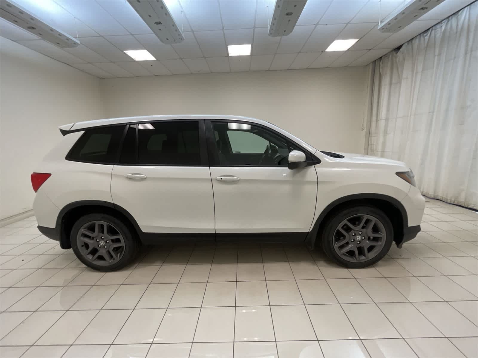 Thumbnail: 2022 Honda Passport - 28