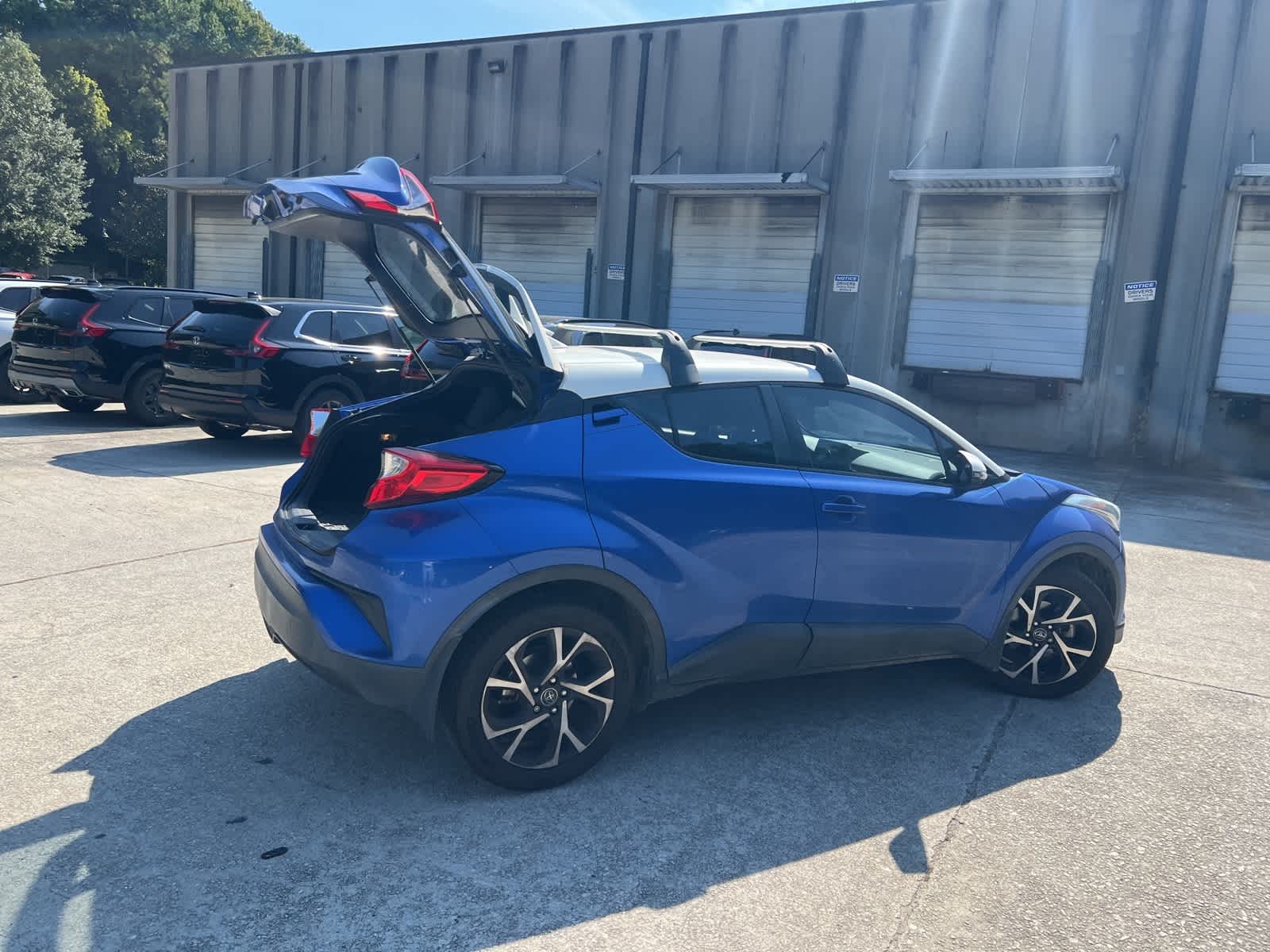 Thumbnail: 2018 Toyota C-HR - 12