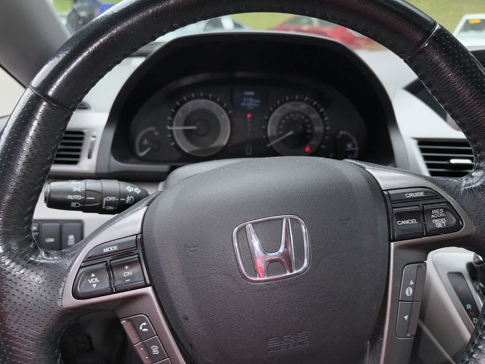Thumbnail: 2017 Honda Odyssey - 22