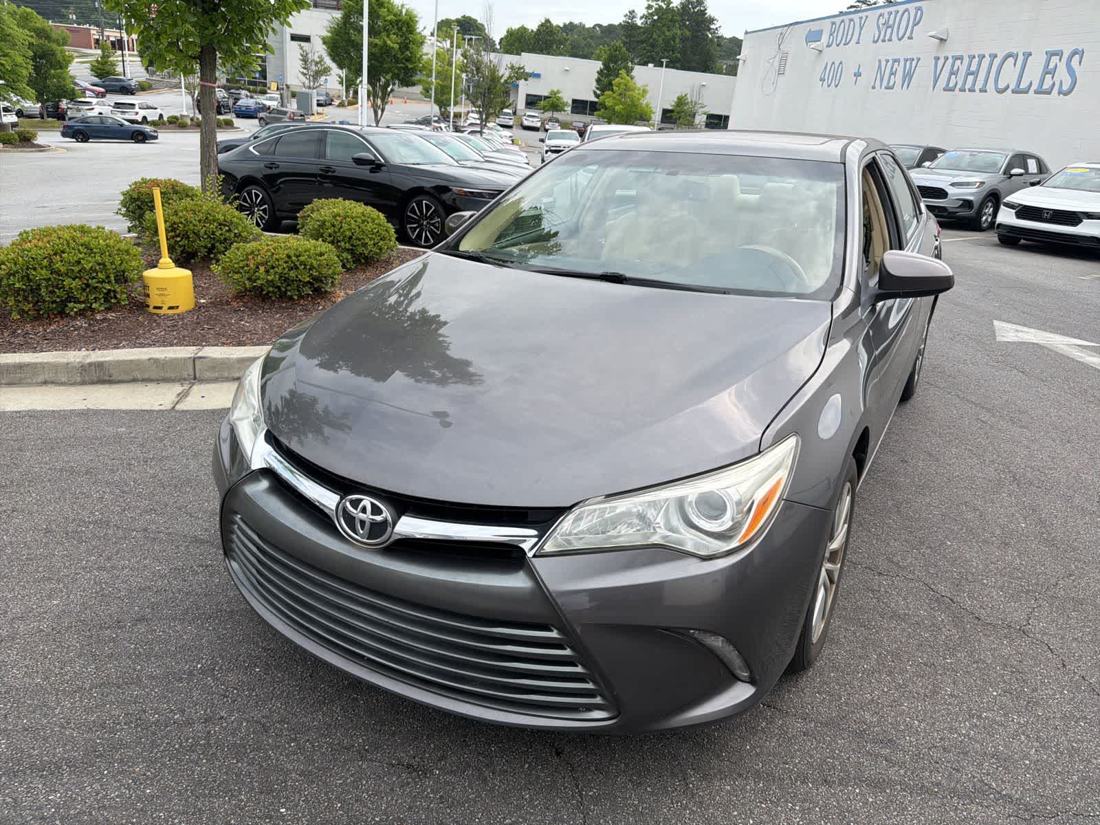 Thumbnail: 2015 Toyota Camry - 4