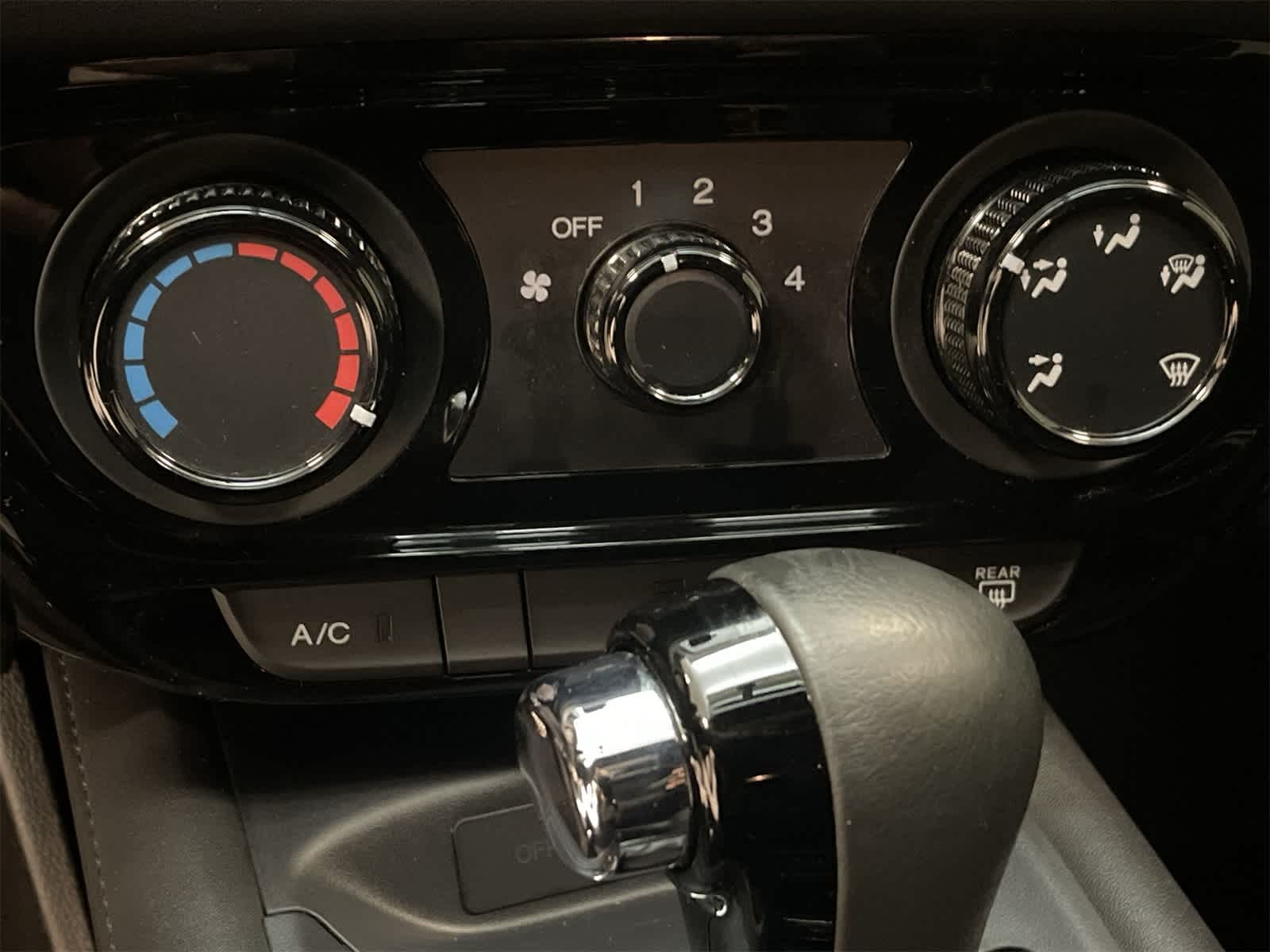 Thumbnail: 2022 Honda HR-V - 27