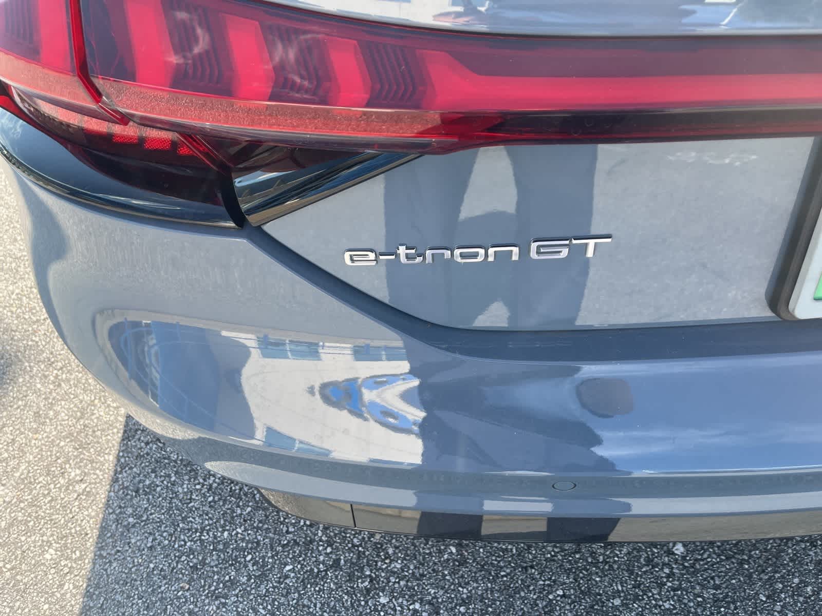 2022 Audi e-tron GT Premium Plus 5