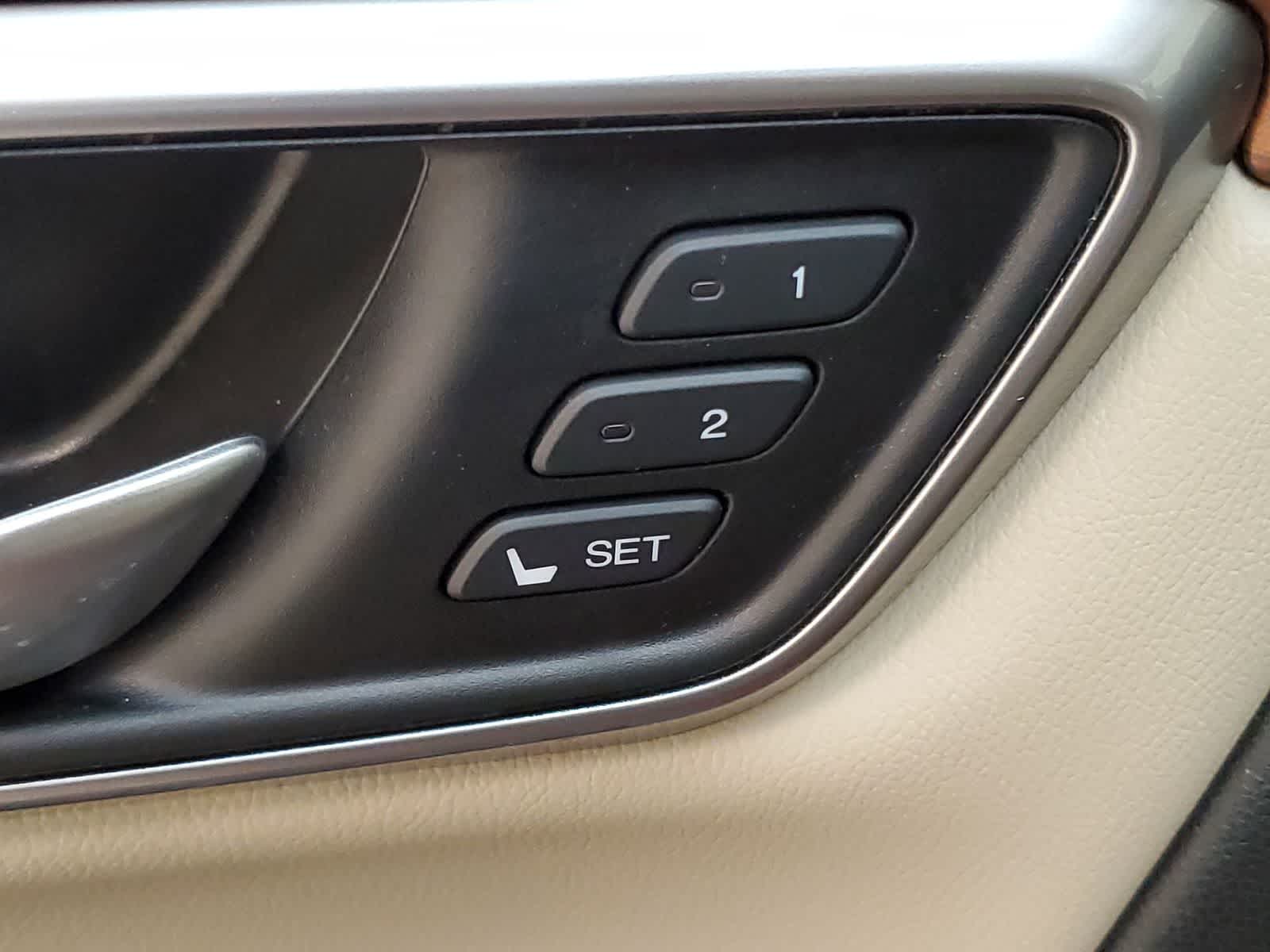 Thumbnail: 2019 Honda CR-V - 18