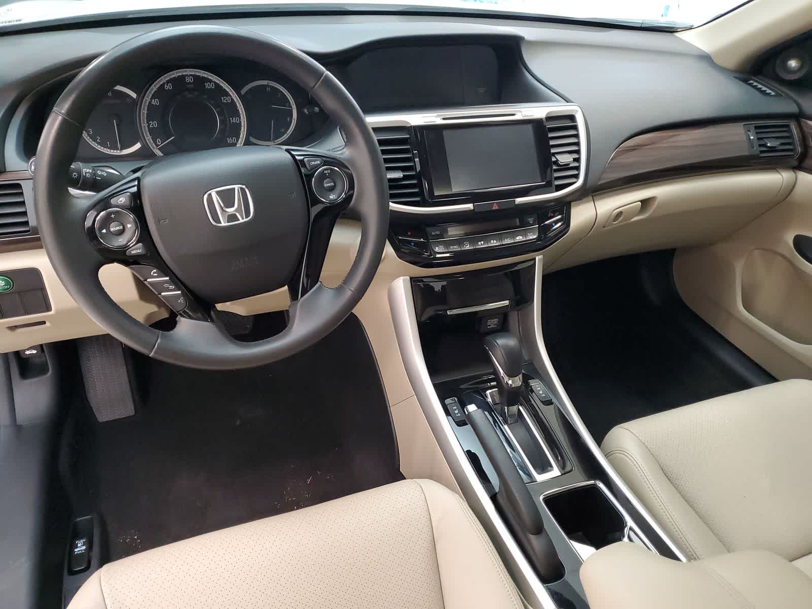 Thumbnail: 2016 Honda Accord - 20