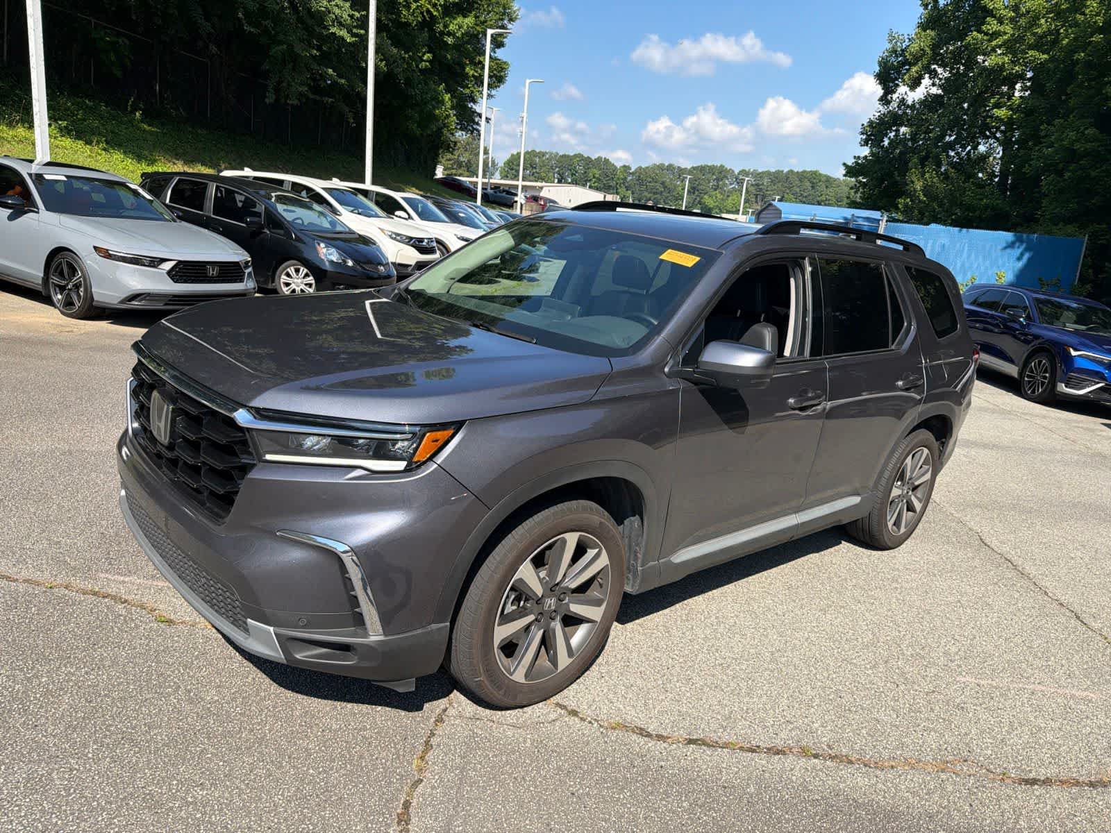 Thumbnail: 2025 Honda Pilot - 4