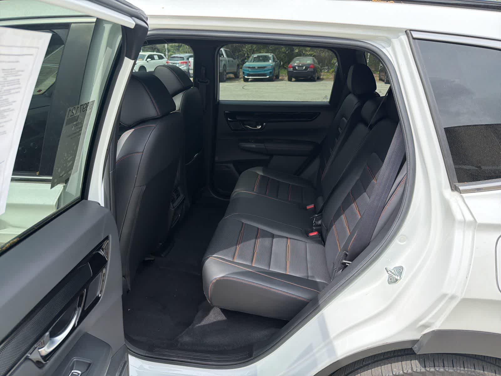 Thumbnail: 2023 Honda CR-V - 15