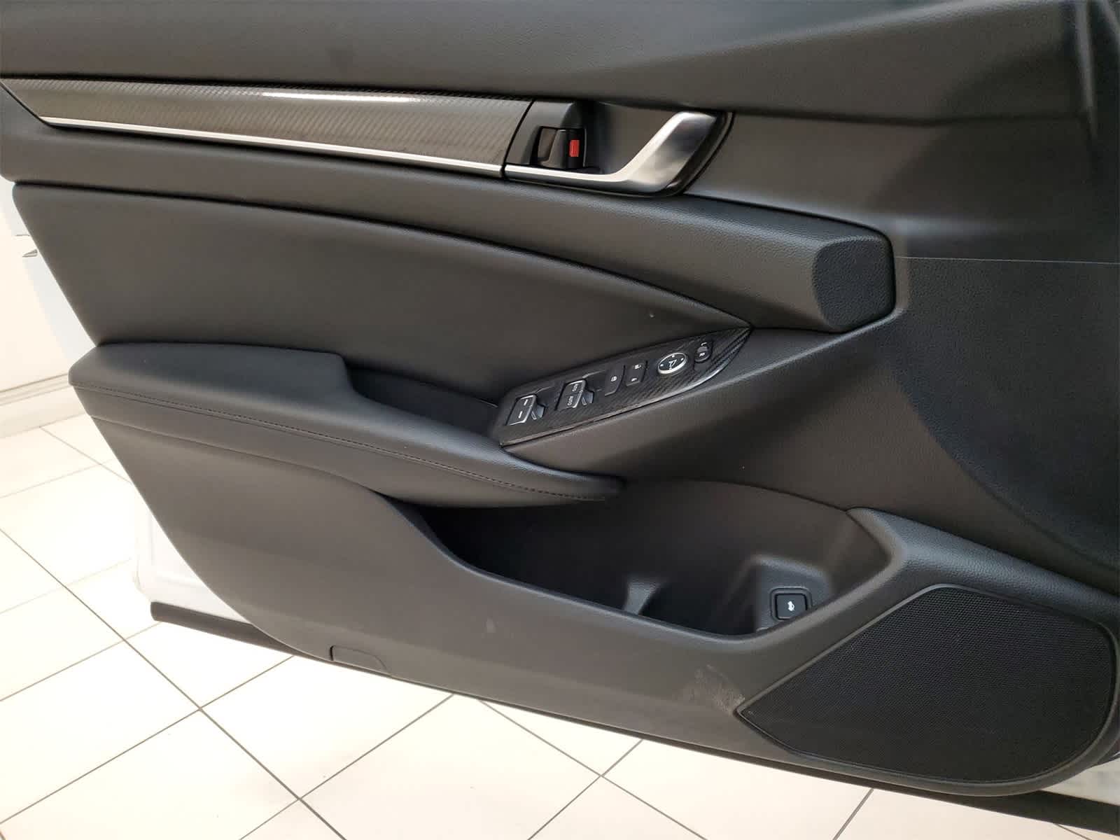 Thumbnail: 2022 Honda Accord - 13