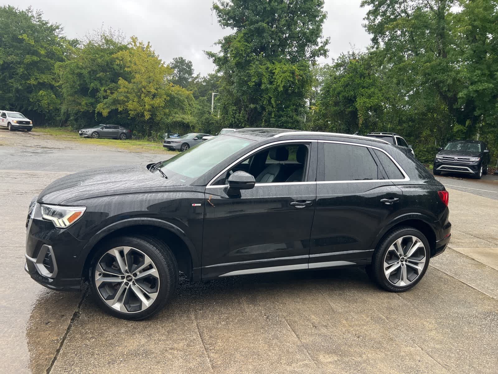 Thumbnail: 2021 Audi Q3 - 6
