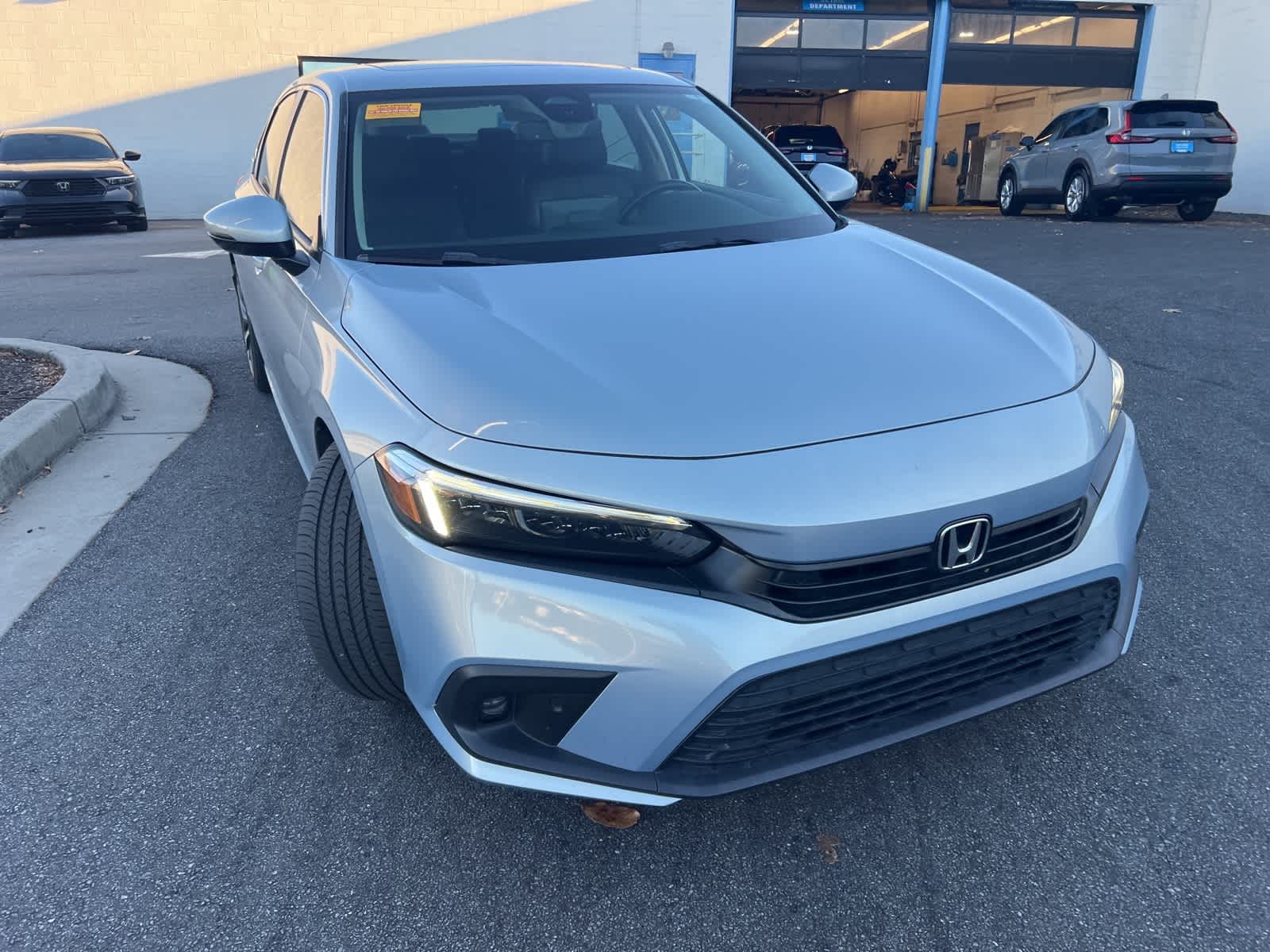 Thumbnail: 2023 Honda Civic - 13