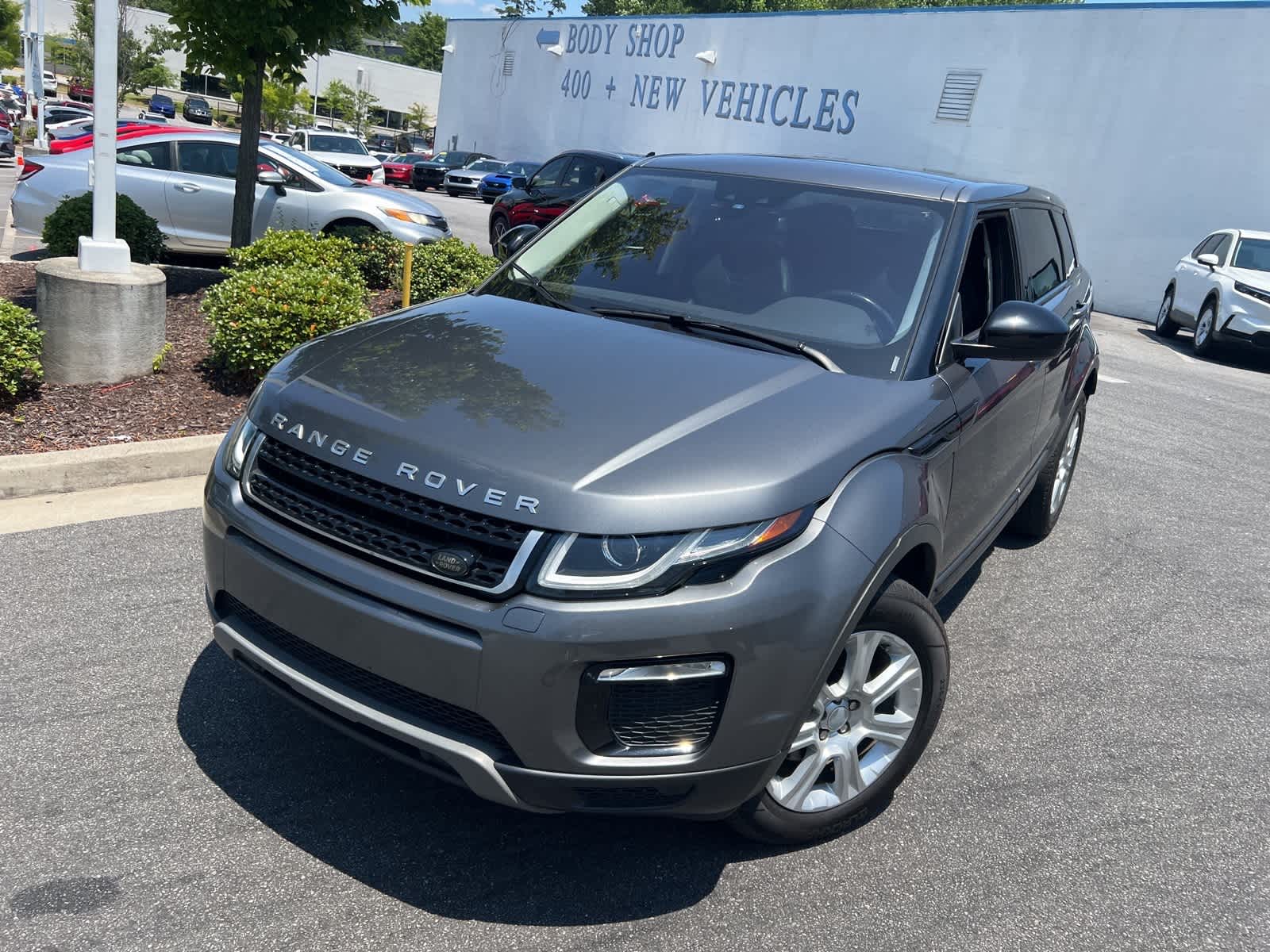 Thumbnail: 2017 Land Rover Range Rover Evoque - 3