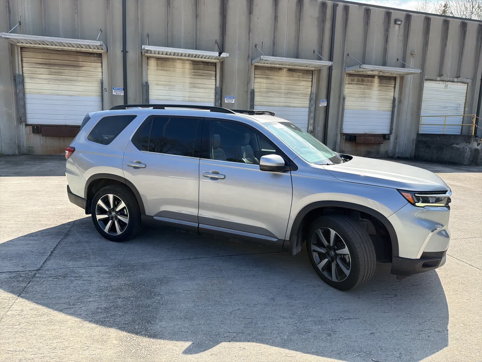 Thumbnail: 2025 Honda Pilot - 12