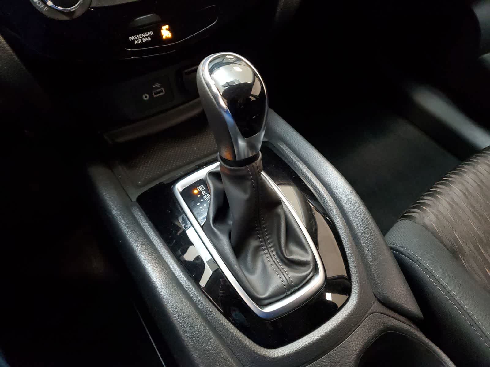 Thumbnail: 2018 Nissan Rogue - 6