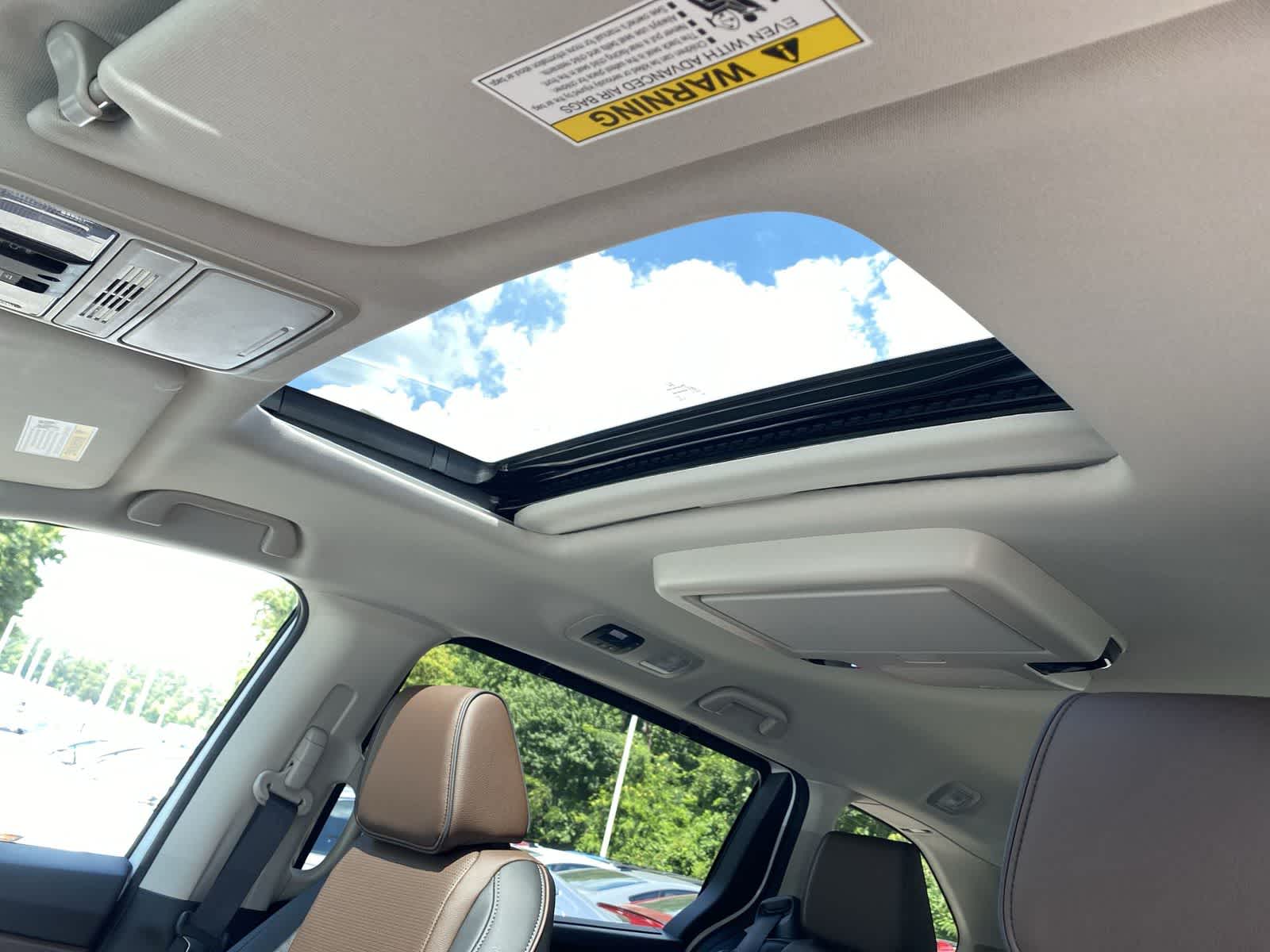 Thumbnail: 2026 Honda Odyssey - 14