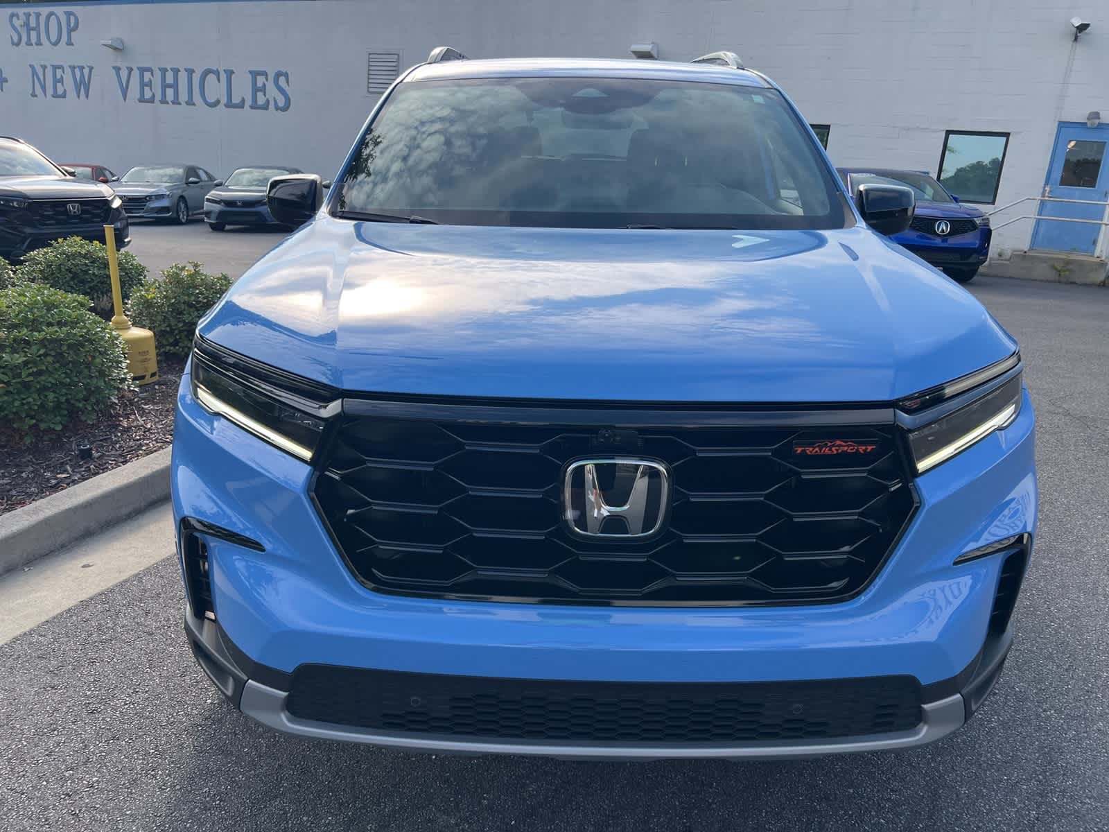 Thumbnail: 2023 Honda Pilot - 15
