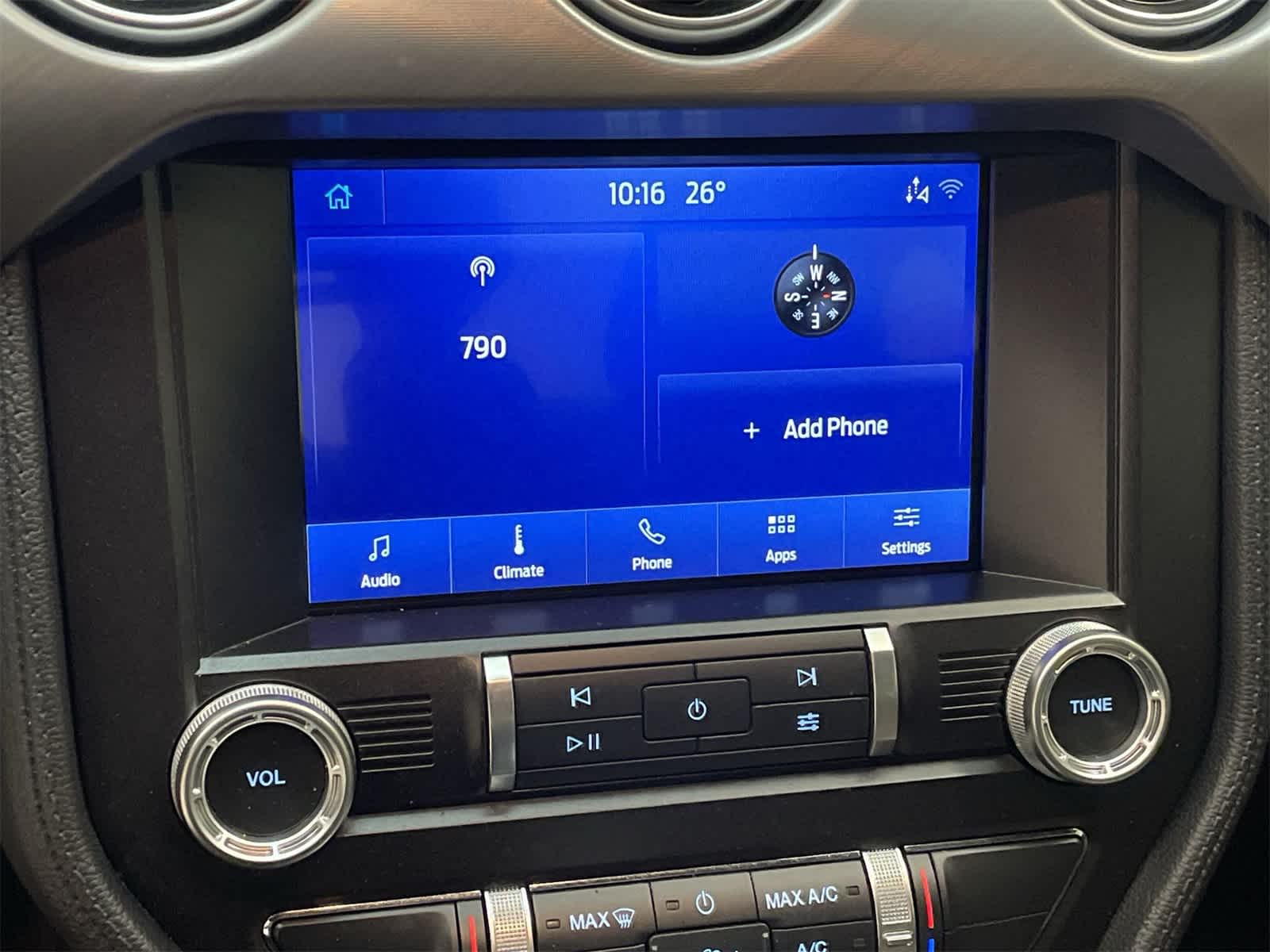 Thumbnail: 2022 Ford Mustang - 4