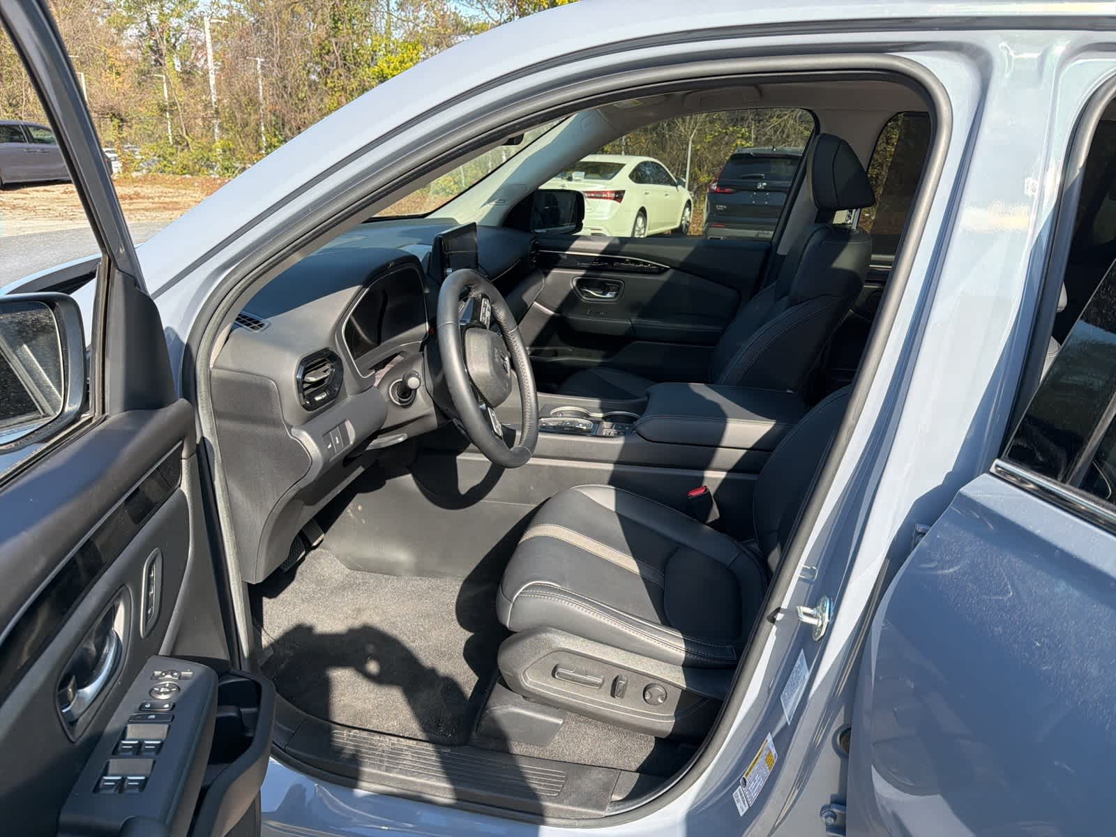 Thumbnail: 2025 Honda Pilot - 16