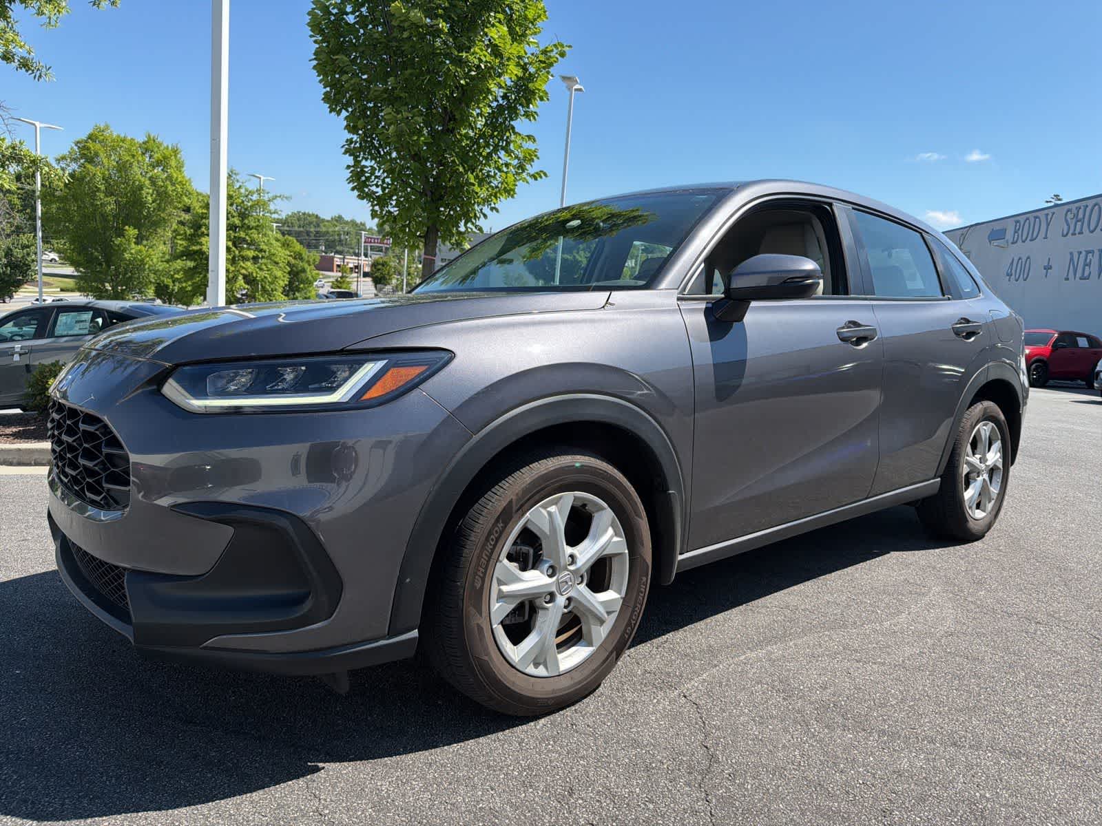 2025 Honda HR-V LX 2WD's photo