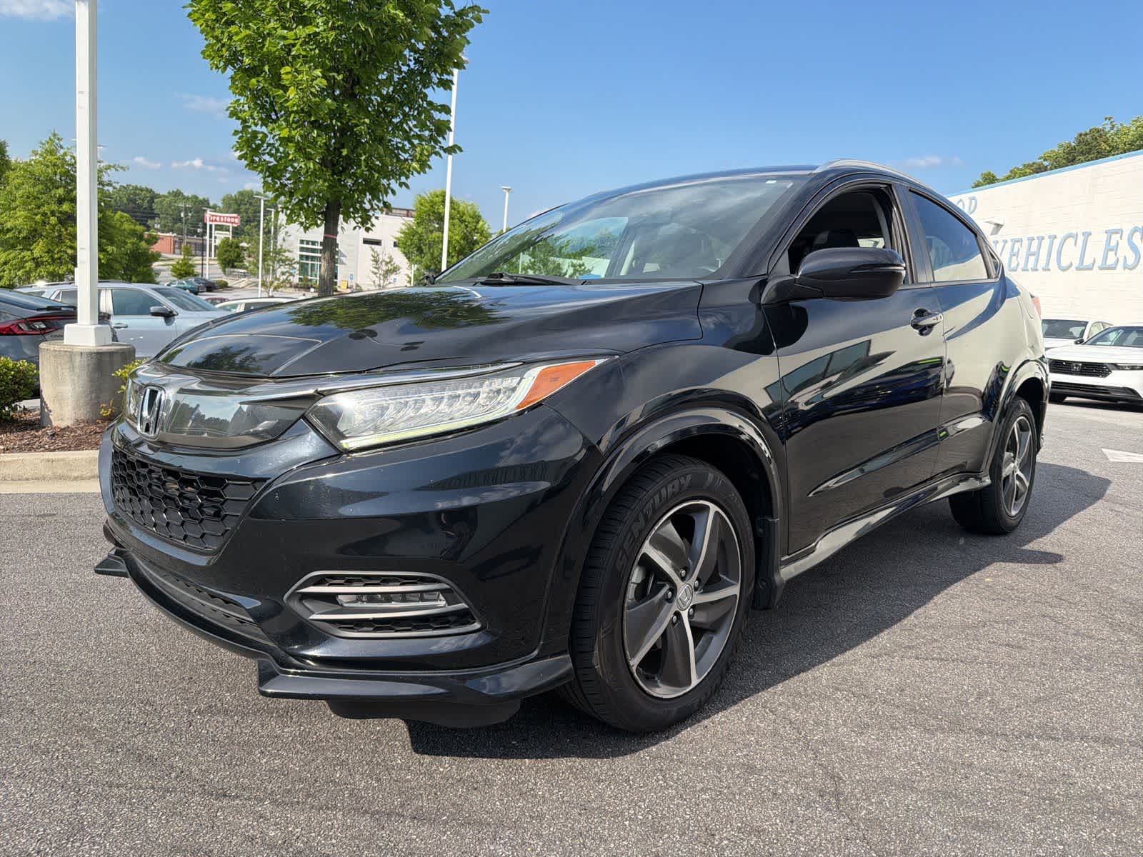 2019 Honda HR-V Touring AWD's photo