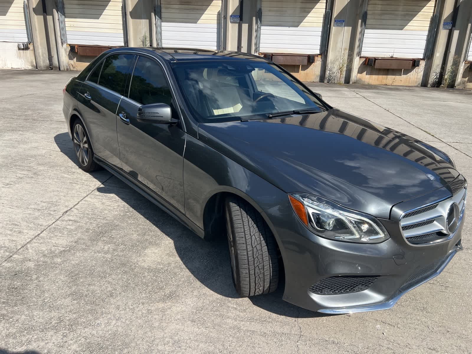 Thumbnail: 2016 Mercedes-Benz E-Class - 12