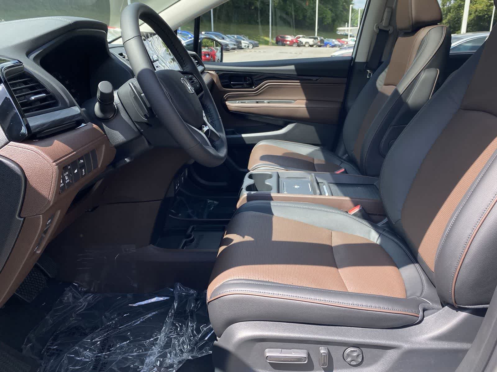 Thumbnail: 2026 Honda Odyssey - 12