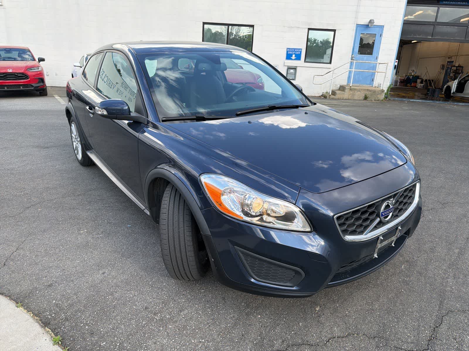 Thumbnail: 2012 Volvo C30 - 13