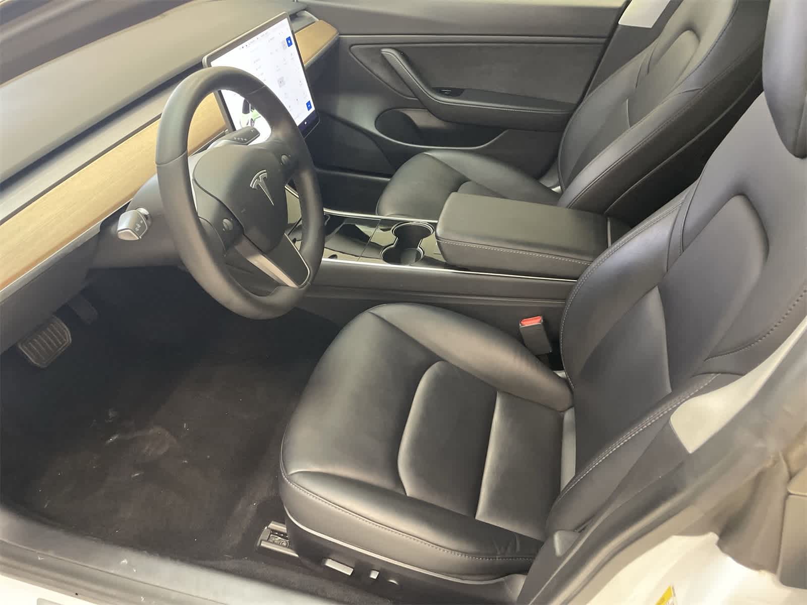 Thumbnail: 2020 Tesla Model 3 - 16