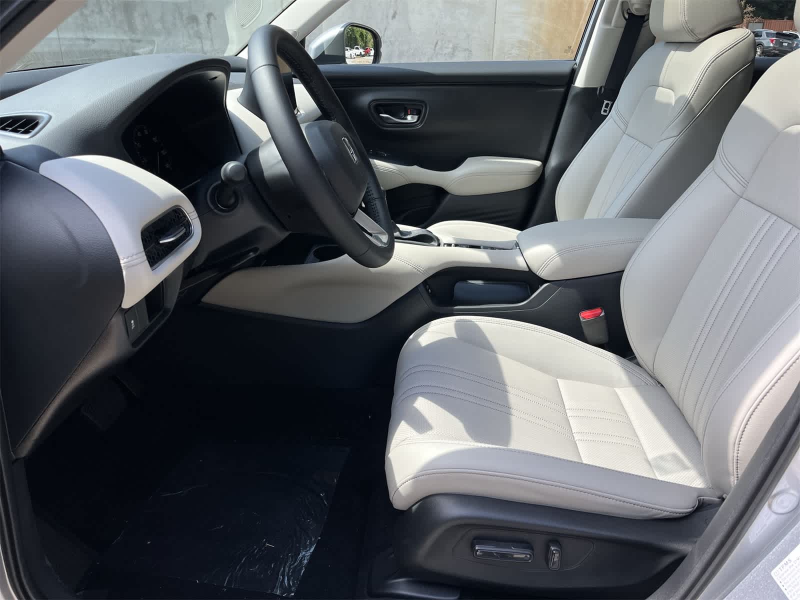 Thumbnail: 2026 Honda HR-V - 12