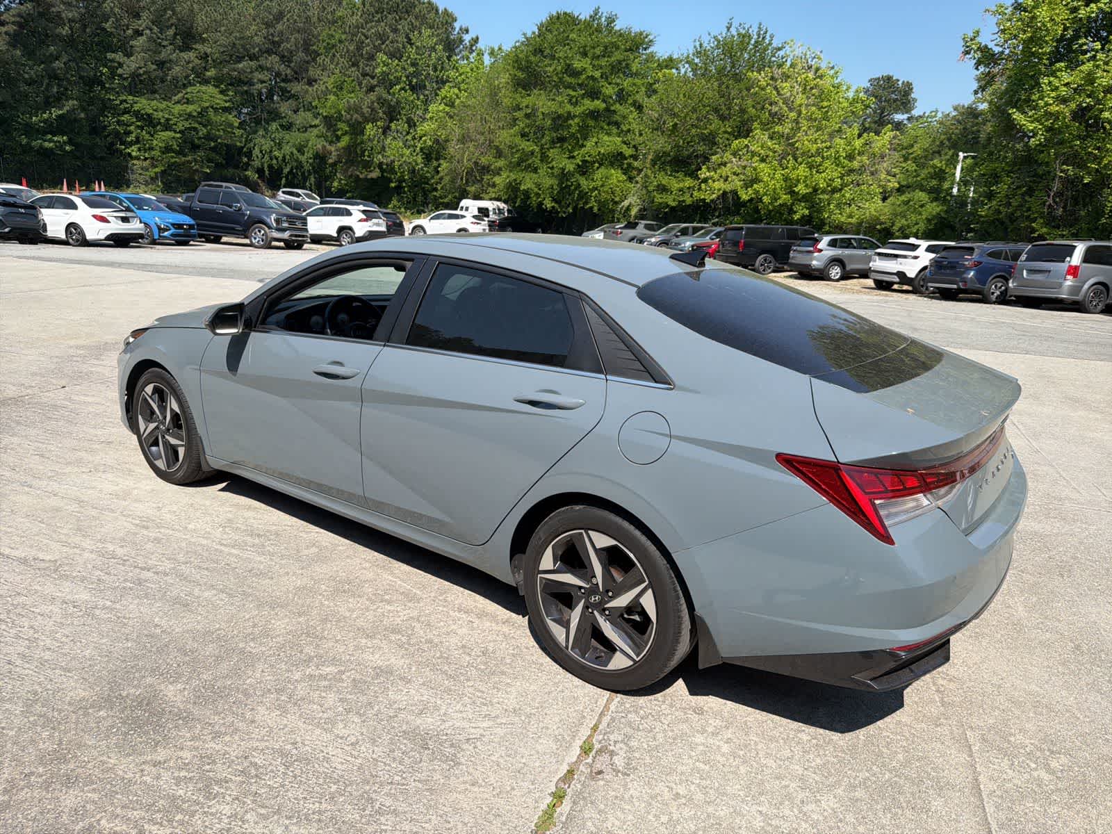 Thumbnail: 2023 Hyundai Elantra - 7